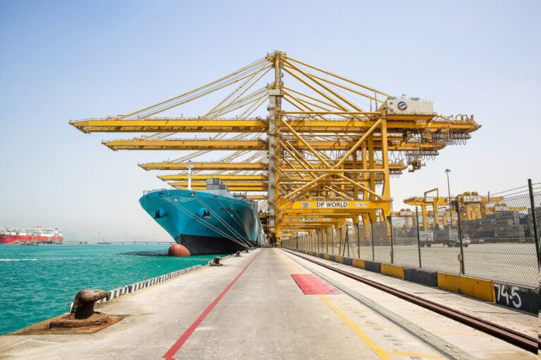 Customs clearance in Dubai